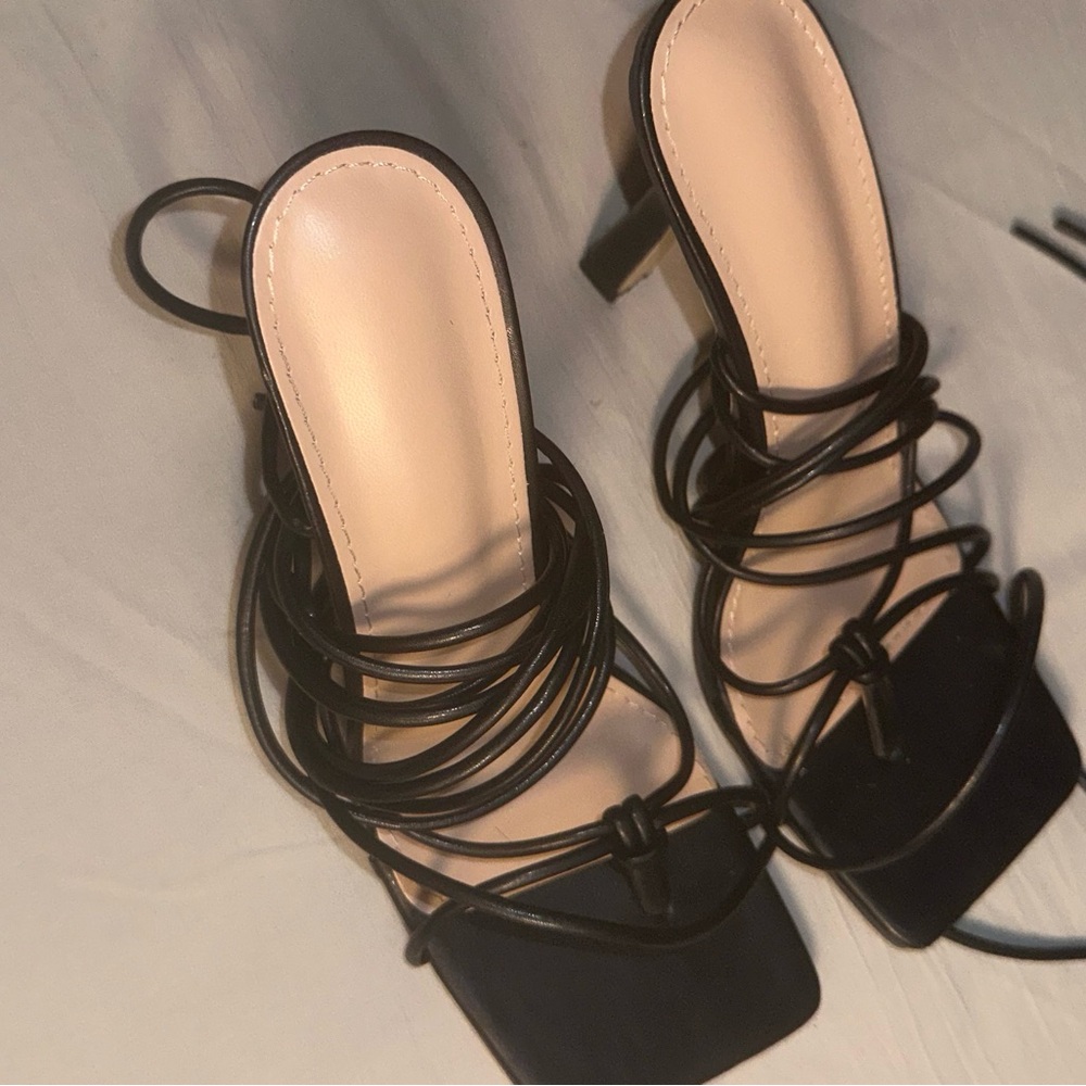 Elegant Black Strappy Women's Heels